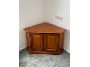 TV Corner Unit in Sandown