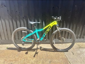 Trek Marlin 5 Bike