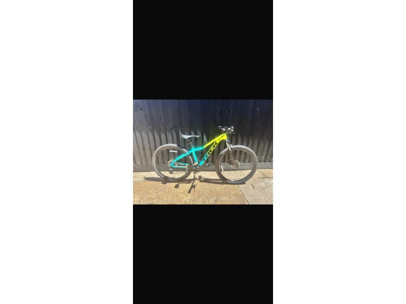 Trek Marlin 5 Bike